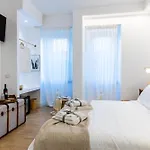 Bed and breakfast La Maison Du Charme 4*